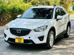 Mazda CX-5 2015 Nyeupe