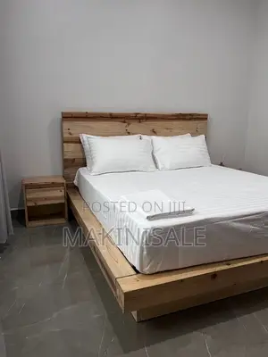 Modern Bed Frame - Queen Size