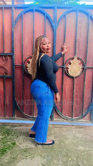 Anitha - Msaidizi wa Nyumbani/Mpishi Mwenye Bidii