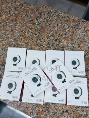 Magnetic Fill Light for Phones