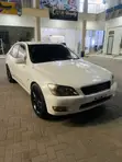Toyota Altezza 2004 Nyeupe - 3