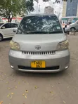 Toyota Porte 2006 Nyeupe - 2
