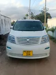 Toyota Alphard 2004 Nyeupe - 5