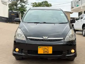 Toyota Wish 2005 Nyeusi