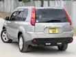 Nissan X-Trail 2011 Dhahabu - 5