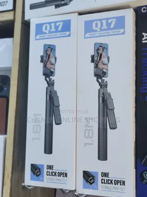 Q17 Smart Tracking Tripod