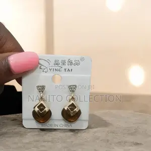 Women's Elegant Brown and Gold Earrings