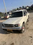 Toyota Hilux 2001 White - 2