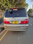 Toyota Alphard 2005 Silver - 2