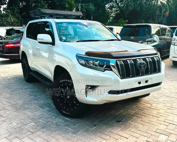 Toyota Land Cruiser Prado 2020 Ivory - 1