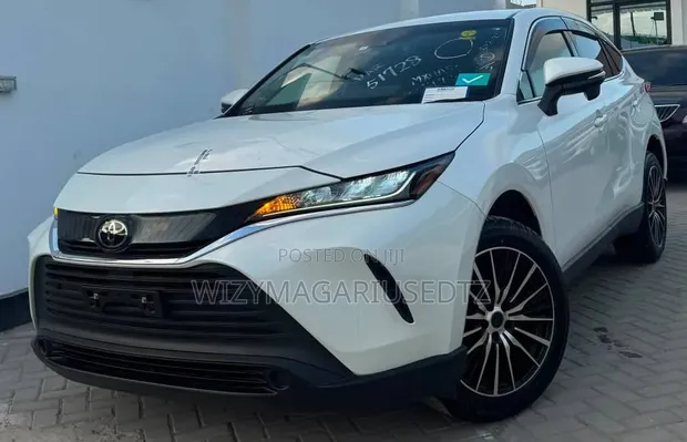 Toyota Harrier 2021 - Pearl White - 1