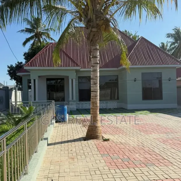 4 Bedroom House for Sale in Bunju, Kinondoni - 1