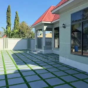 4 Bedroom House for Sale in Bunju, Kinondoni