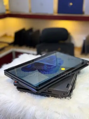 Dell Latitude 5300 2-in-1 Laptop
