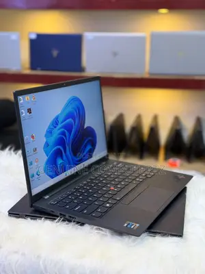 Lenovo ThinkPad X1 Carbon Gen 9 Laptop