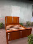 Kitanda cha Mbao Imara - King Size - 2