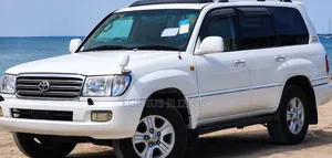 Toyota Land Cruiser V8 2004