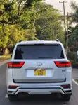 Toyota Land Cruiser LC300 ZX 2023 - 4