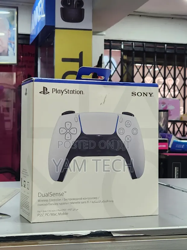 Playstation DualSense Controller - 1