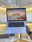 Apple MacBook Pro 2017 15" 16GB RAM 512GB SSD - 4