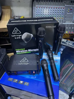 Behringer V-410 Wireless Microphone Set (4 Mics)