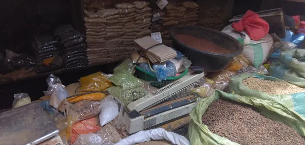 Assorted Spices - Iliki, Cinnamon, Ginger, Coriander, Moringa & More - 1