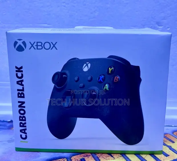 Xbox Wireless Controller - Carbon Black - 1