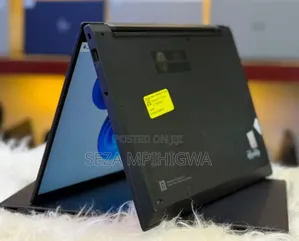 Lenovo ThinkPad X1 Carbon Gen 8 Laptop