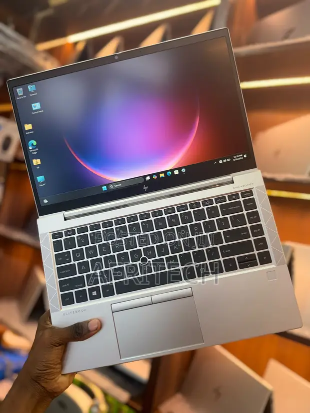 Laptop HP EliteBook 845 G7 - 16GB RAM, 256GB SSD - 1