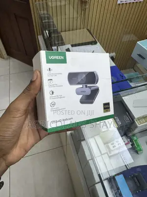UGREEN 1080p Full HD USB Webcam (Dual Mic, Auto Brightness)