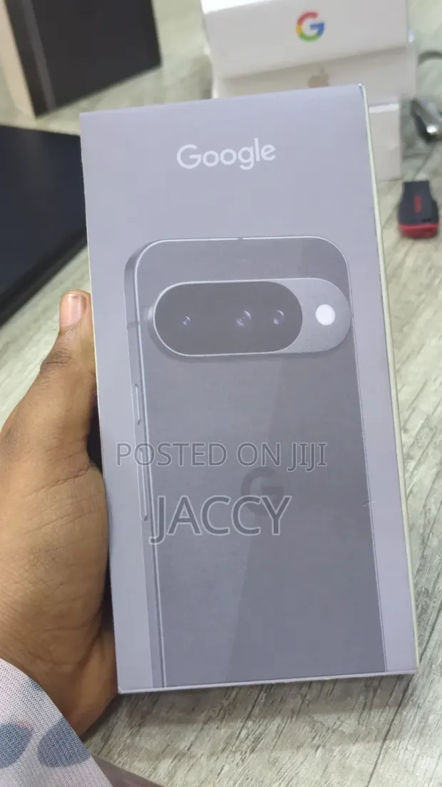 New Google Pixel 10 128GB Black - 1
