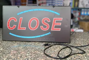 Double-Sided Open/Close Sign