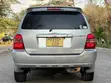 Toyota Kluger V 2002 Silver - 3