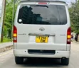 Toyota HiAce 2005 Silver - 3