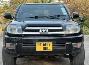 Toyota Hilux Surf 2004 Black