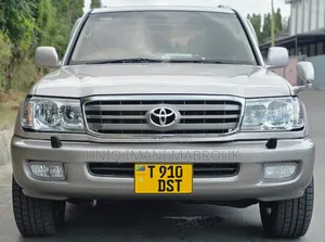 Toyota Land Cruiser VX Limited 2000 Silver