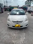 Toyota Belta 2006 Nyeupe - 3