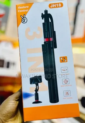 Tripod AI Stand with Gesture Control