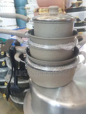 Heavy Duty Pots Set (3 Pots, 2 Pans)