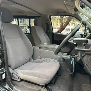 Toyota HiAce 2007 Super GL Van