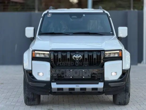 2025 Toyota Land Cruiser Prado 2.8L Diesel White - 1