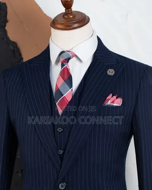 Excellent Blue Men's Suit