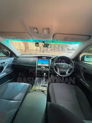 Toyota Mark X 2.5 RWD 2014 Nyeupe