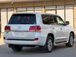 Toyota Land Cruiser 4.6 V8 ZX 2017 White - 3