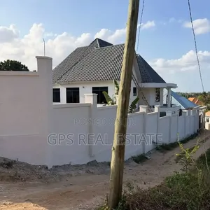 Nyumba ya Vyumba 4 Inauzwa Goba Njia Nne, Kinondoni