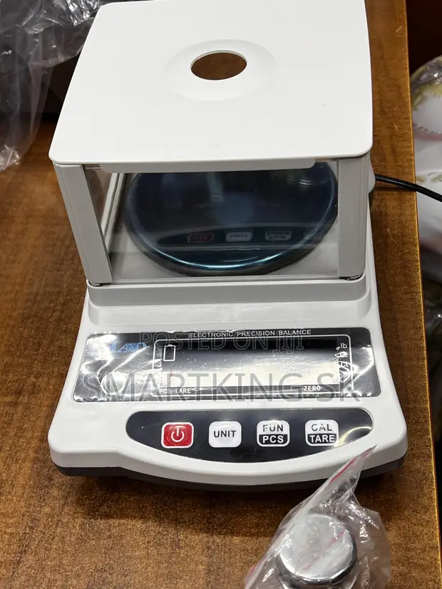 AND Electronic Precision Balance Scale - 1