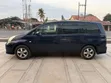 Toyota Isis 2004 Blue - 3