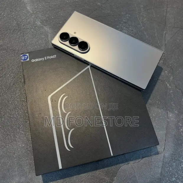 New Samsung Galaxy Z Fold7 256GB Silver - 1