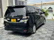 Toyota Vellfire 2011 Nyeusi - 1