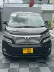 Toyota Vellfire 2011 Nyeusi - 4